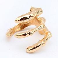 Euramerican Fashion And Personality Gold Clutches Ring Statement Halloween Jewelry