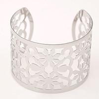 European Style Fashion Hollow Metal Wild Flower Wide Bangles Christmas Gifts