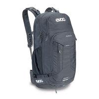 evoc roamer backpack 22l