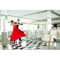 Explore Vienna: Daily Waltz Dance Lessons for Couples