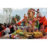 Experience the Ganesh Chaturthi Festival in Mumbai