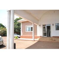 Executive Airport Hotel