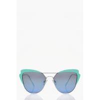 Exaggerated Cat Eye Sunglasses - blue