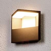 Extravagant LED wall lamp Jeny for the outdoors