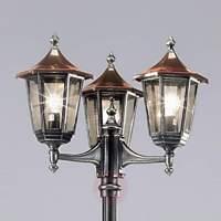 Exquisite three-bulb post light Antoine