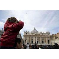 Family Tour to the Basilica of Saint Peter and Saint Peter\'s Square