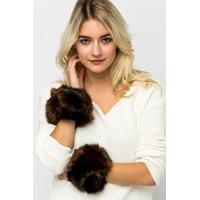 faux fur wrist band