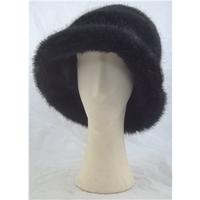 faux fur kamy hat size not specified black woolie hat