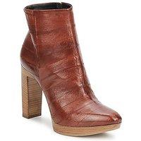 Fabi FD9768 women\'s Low Ankle Boots in brown