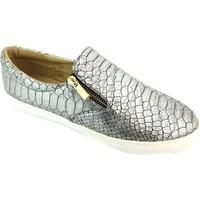 fabulous 479002 womens slip ons shoes in silver