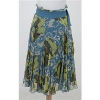Farhi - Size: 14 - Blue and Green Patterned skirt