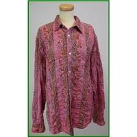 farhi size m multi coloured long sleeved shirt