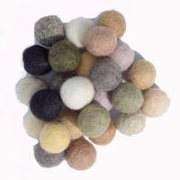 FELT SHAPES 1.5CM BALLS ASSD 25PCS NATURAL 374482