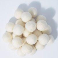 FELT SHAPES 1.5CM BALLS ASSD 25PCS WHITE 374485