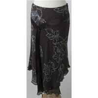 Fenn Wright Manson Size: 12 brown with blue floral print skirt