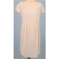 Fenn Wright Manson size 14 cream cutout design cotton dress