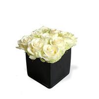 Finest Bouquets - White Roses cube
