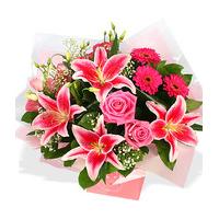 Finest Bouquets - Pink delight in giftbag