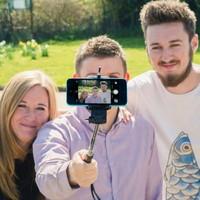 fizz selfie stick