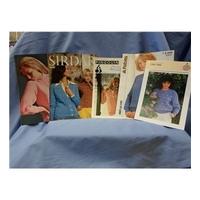 Five Vintage Women\'s Knitting Pattern Pack White