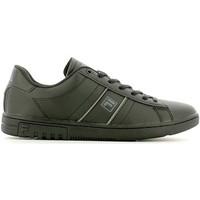 Fila 26040486 Sport shoes Man Black men\'s Shoes (Trainers) in black
