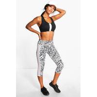 Fit Spot Print Performance Running Legging - white