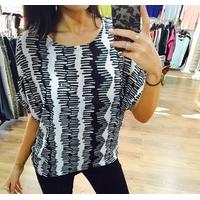 fiona printed batwing top