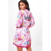 floral wifey slogan robe white