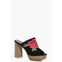 Floral Embroidered Mule - black