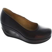 fly london hubo womens court shoes in black