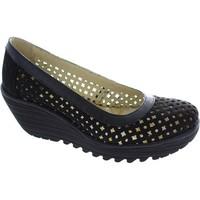 fly london yika womens court shoes in black