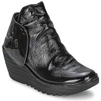 Fly London YOGI women\'s Low Ankle Boots in black