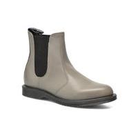 Flora Chelsea Boot 3H97