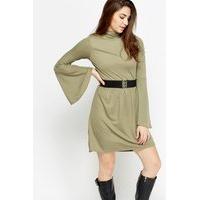 flare sleeve belted dress