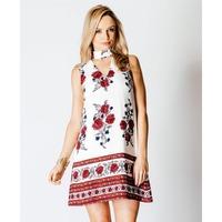 floral print choker shift dress in red