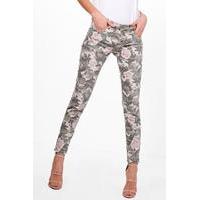 floral print camo skinny jeans camo