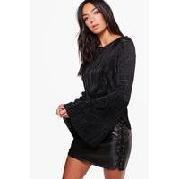 flared sleeve pleated top black