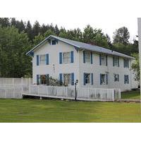 Foster Lake Inn