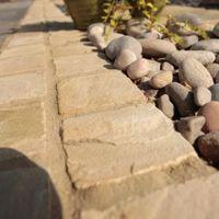 Fossil Buff Natural Sandstone Paving Setts (L)100mm (W)100mm Pack of 750 8.8 m²