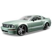 ford mustang pro rodz 124 scale diecast model car metallic green