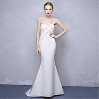 Formal Evening Dress Trumpet / Mermaid Strapless Sweep / Brush Train Satin Chiffon with Bandage