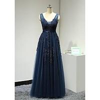 Formal Evening Dress A-line V-neck Floor-length Lace / Tulle with Appliques / Beading / Sash / Ribbon