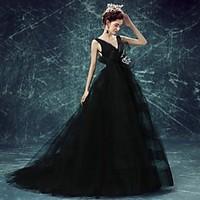 Formal Evening Dress A-line V-neck Sweep / Brush Train Tulle