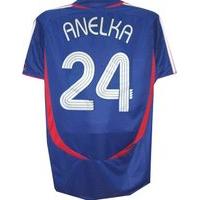 France home (Anelka 24) 06/07