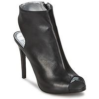 Freelance HEEPHY 9 women\'s Low Boots in black