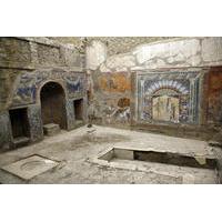 Full-Day Tour of Herculaneum and Sorrento from Amalfi Coast