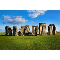 Full Day Tour of Stonehenge and Salisbury Cathedral from Dorset