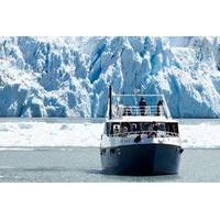 Full-day Luxury Calafate Glaciers Cruise with Gourmet Lunch