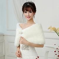 Fur Wraps / Wedding Wraps Shrugs Sleeveless Faux Fur White Wedding / Party/Evening