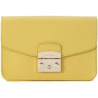 Furla Metropolis yellow mustard leather pochette women\'s Shoulder Bag in yellow